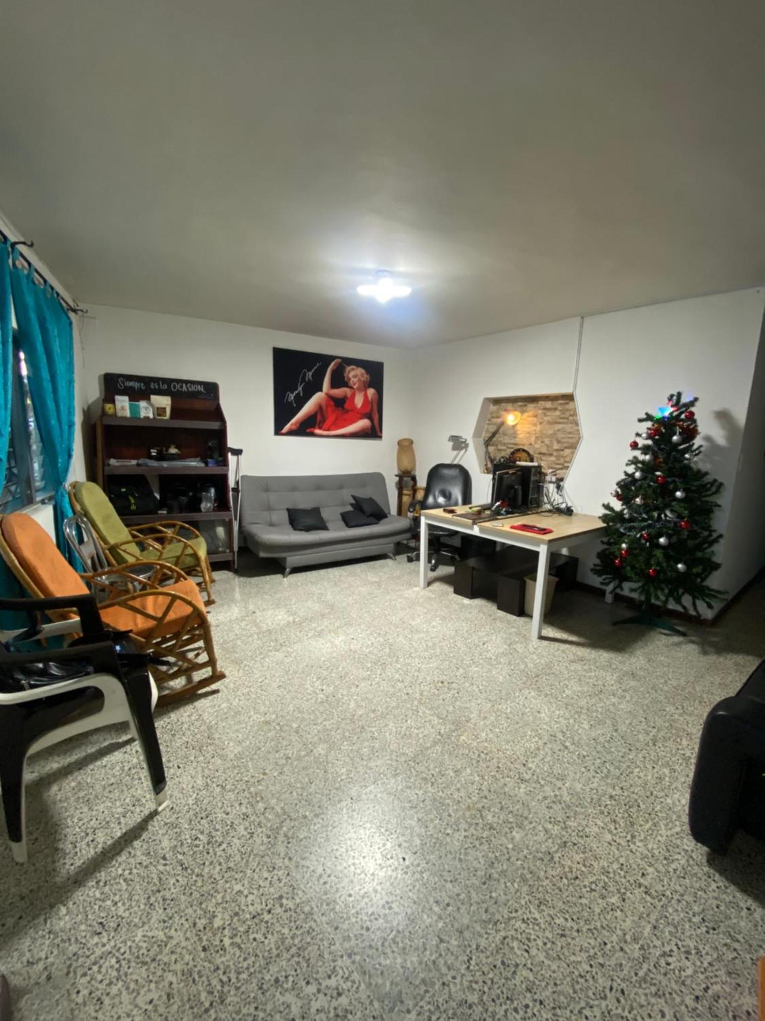 Hostel Kumho Alojamiento Меделин Екстериор снимка